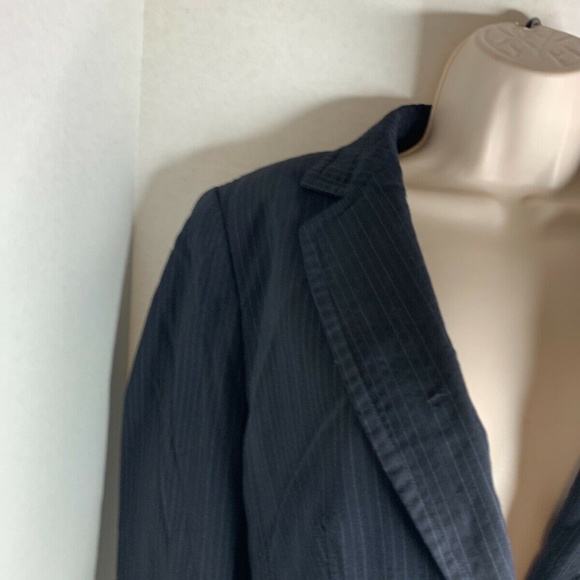 Ann Taylor Womens Sz 6 Blazer Pinstripe Jacket Suit Coat 2 Button Black 18.5 in - Picture 2 of 4